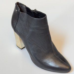 CIRCUS by Sam Edelman Shoes Black Leather Gold Block Heel Bootie Womans 8M